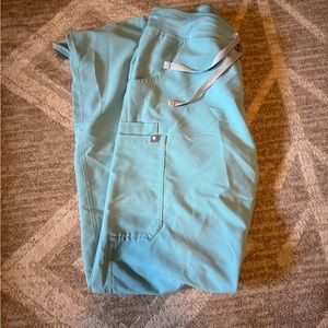 Figs Tiffany Blue Kade